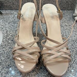 Wore three times in national pageant. Some wear as shown in photos.